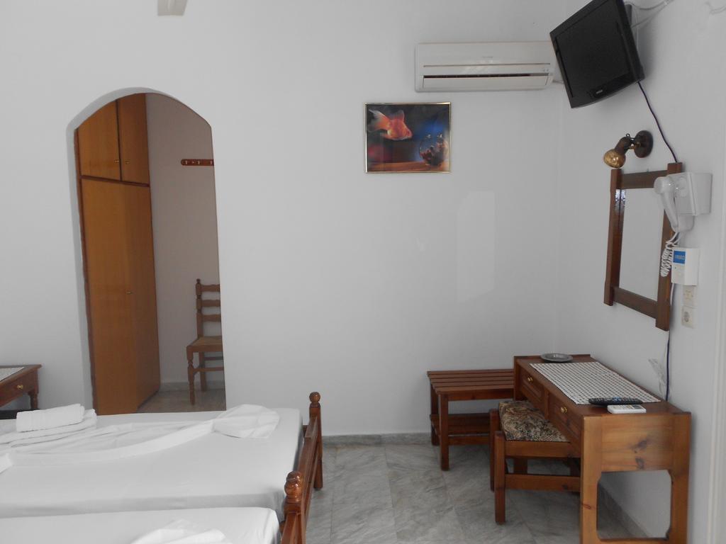 Zorbas Hotel Піфагорея Номер фото
