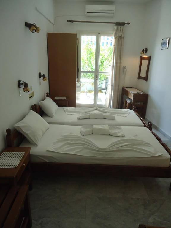 Zorbas Hotel Піфагорея Номер фото