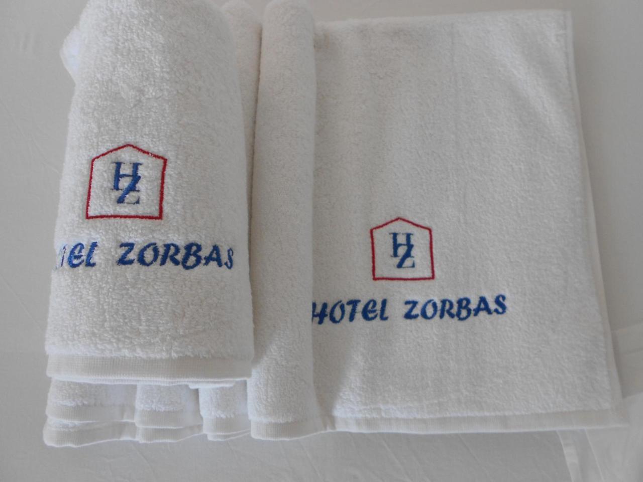 Zorbas Hotel & Studios Піфагорея Екстер'єр фото